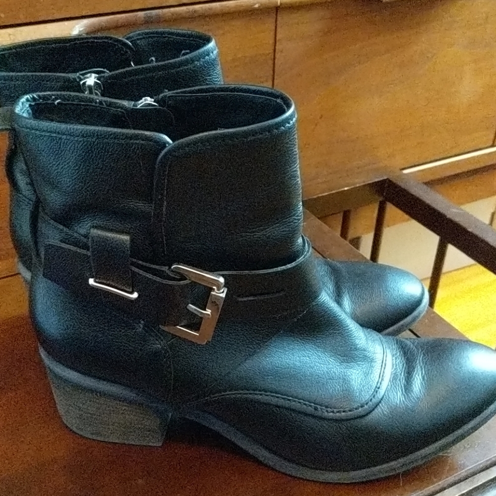 Donald Pliner Diem Black Motorcycle Boot